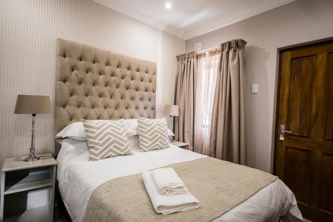 The Royal Guest House Klerksdorp Zewnętrze zdjęcie